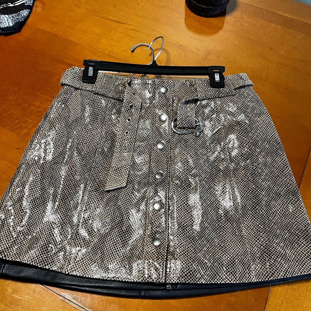 Leather python embossed leather skirt